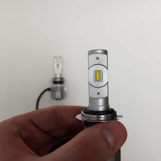 dop-led-bulb-h7-01