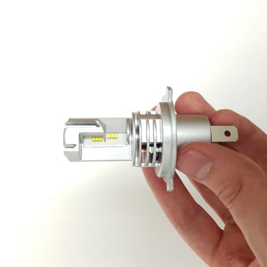 dop-led-bulb-h4-premium-01