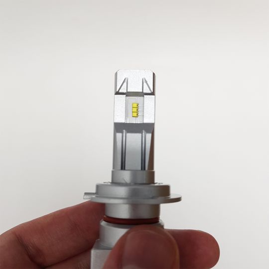 dop-led-bulb-h7-premium-01