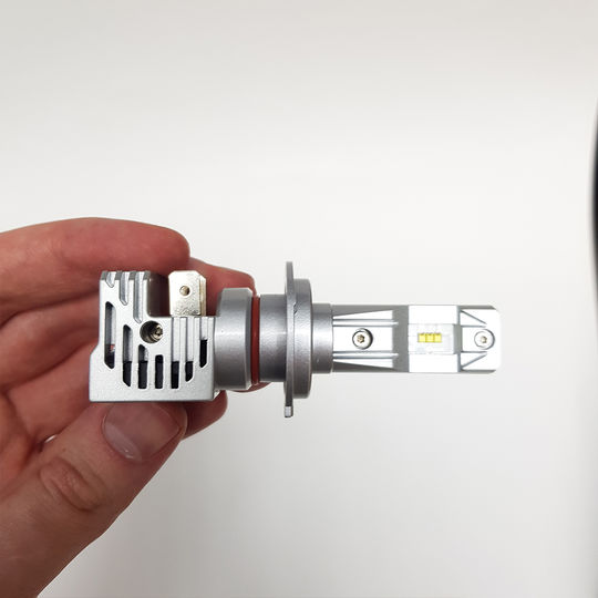 dop-led-bulb-h7-premium-02