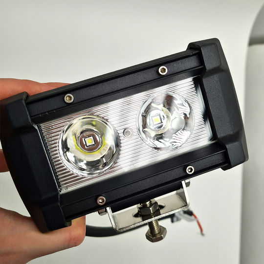 dop-spot-light-20w-01